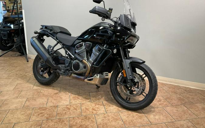 2022 Harley-Davidson Pan America™ 1250 Vivid Black RA1250S