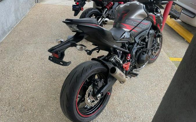 2023 Kawasaki Z900 ABS Metallic Black/Graphite Gray/Flat Black