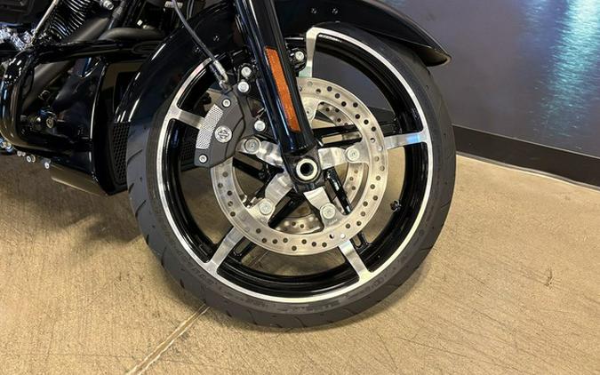 2025 Harley-Davidson FLHX - Street Glide