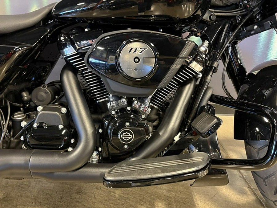 2025 Harley-Davidson FLHX - Street Glide