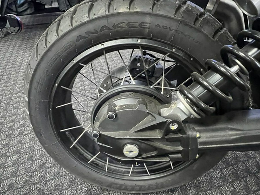 2022 Moto Guzzi V85 TT Adventure E5 E5