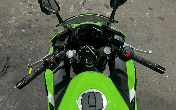 2026 Ninja® 500 Base - Kawasaki