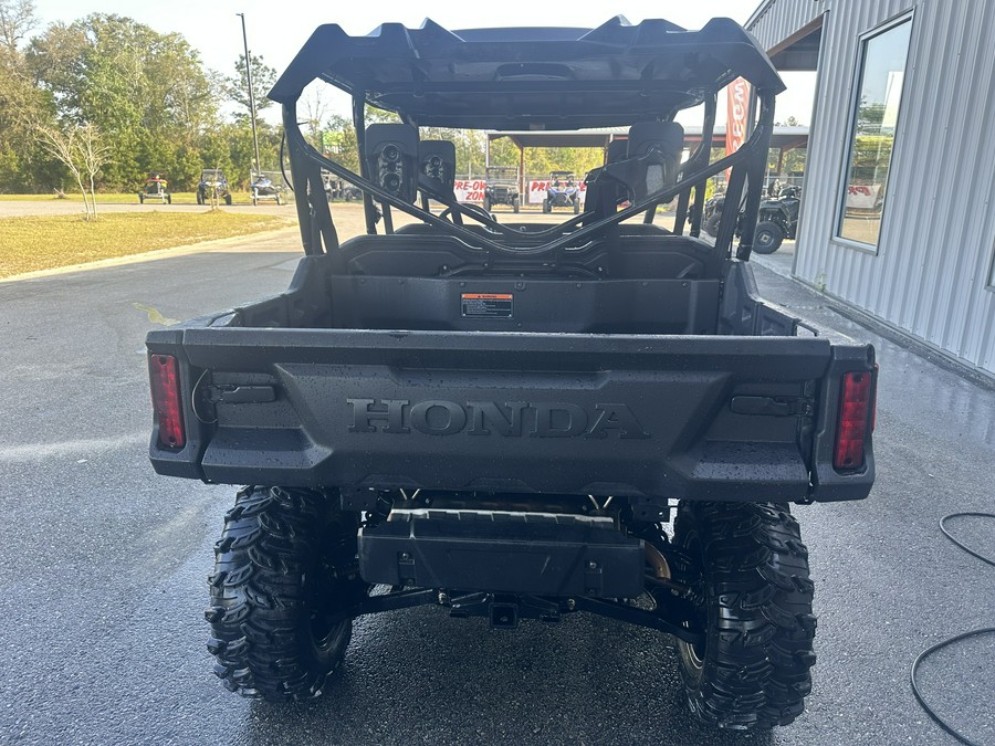2025 Honda Pioneer 1000-6 Deluxe Crew