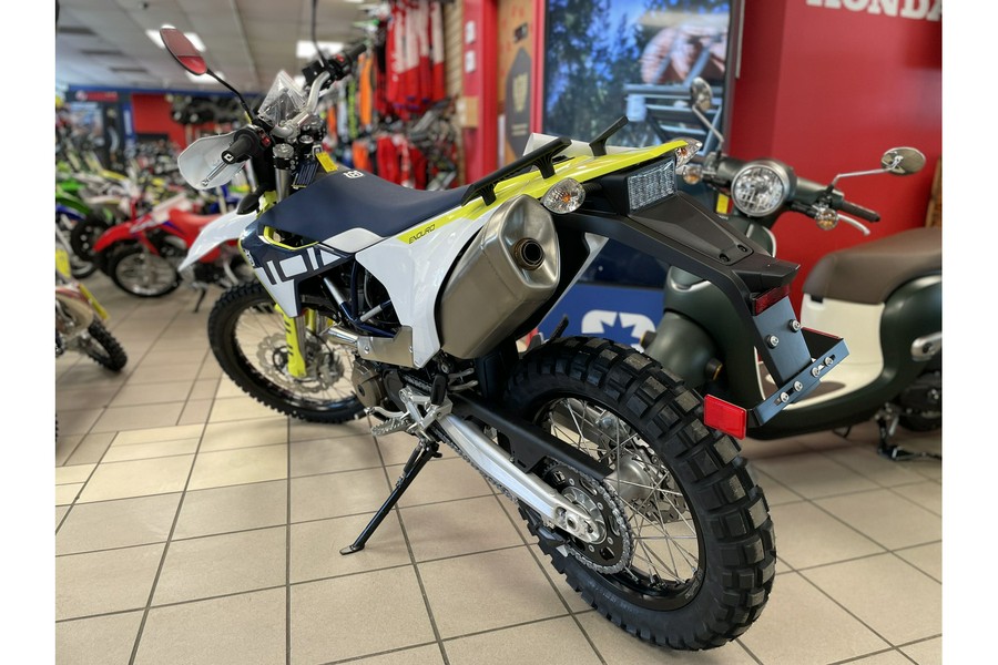 2024 Husqvarna Motorcycles Enduro 701