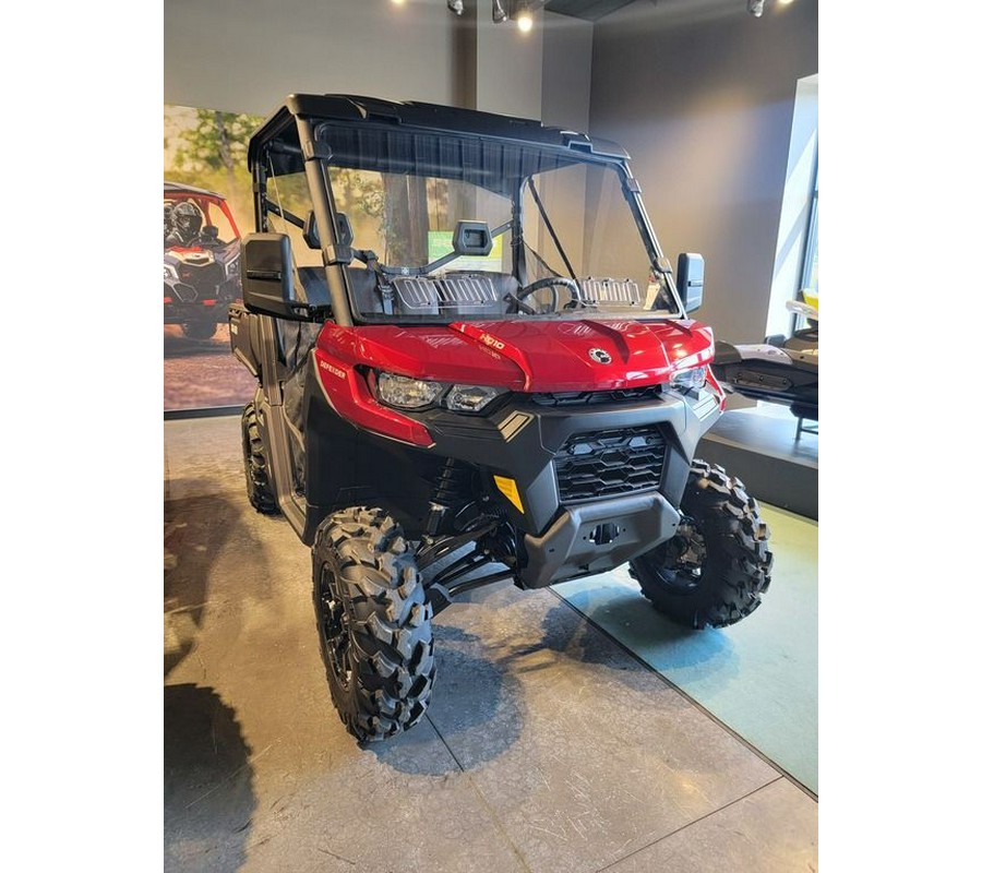 2024 Can-Am® Defender DPS HD10 Fiery Red