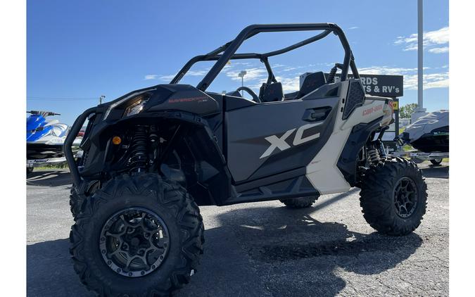 2023 Can-Am Maverick SPORT X XC 1000R