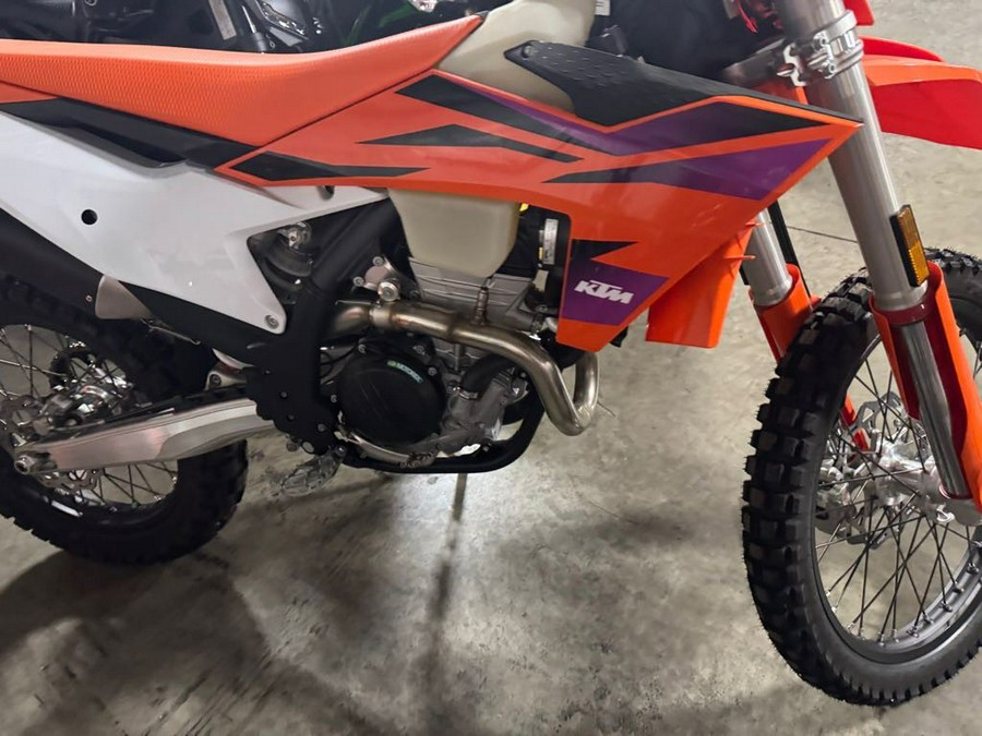 2025 KTM 350 EXC F CHAMPION EDITION