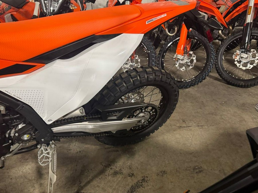 2025 KTM 350 EXC F CHAMPION EDITION