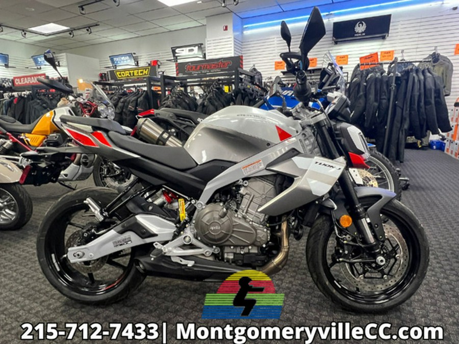 2026 Aprilia Tuono 457