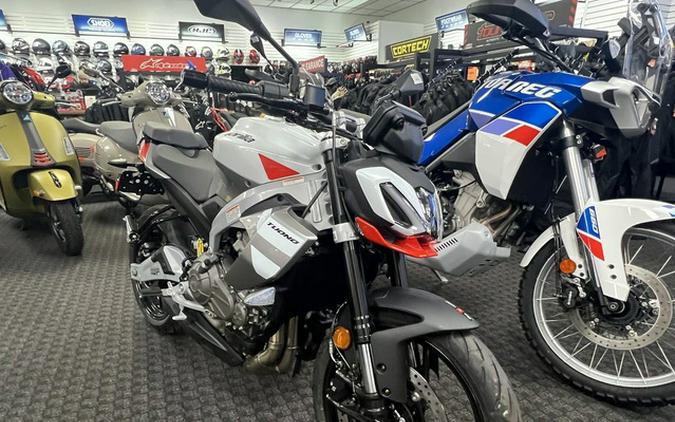 2026 Aprilia Tuono 457