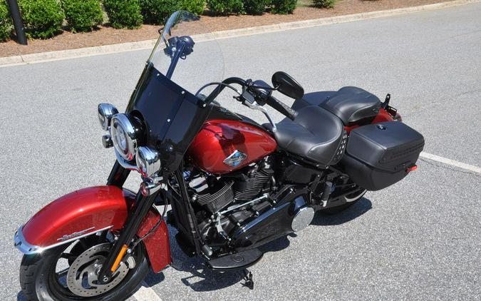 2026 Harley-Davidson® FLHC - Heritage Classic