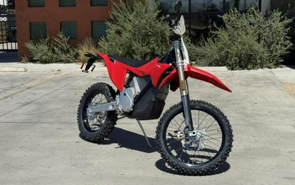 2026 Stark VARG SM 80 hp Medium 165-200lbs (Enduro)