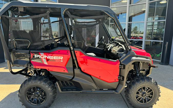 2024 Honda Pioneer 1000-5 Deluxe