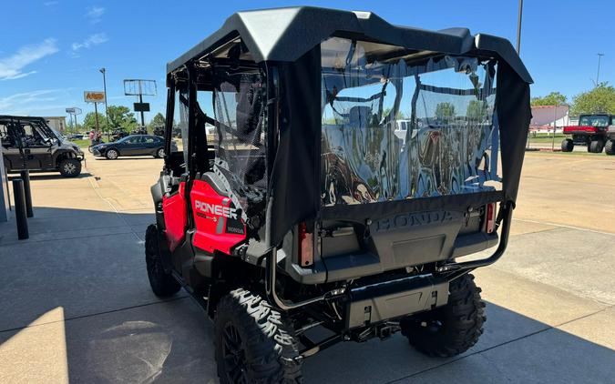 2024 Honda Pioneer 1000-5 Deluxe