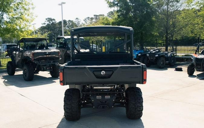 2025 Can-Am® Defender DPS HD7 Compass Green