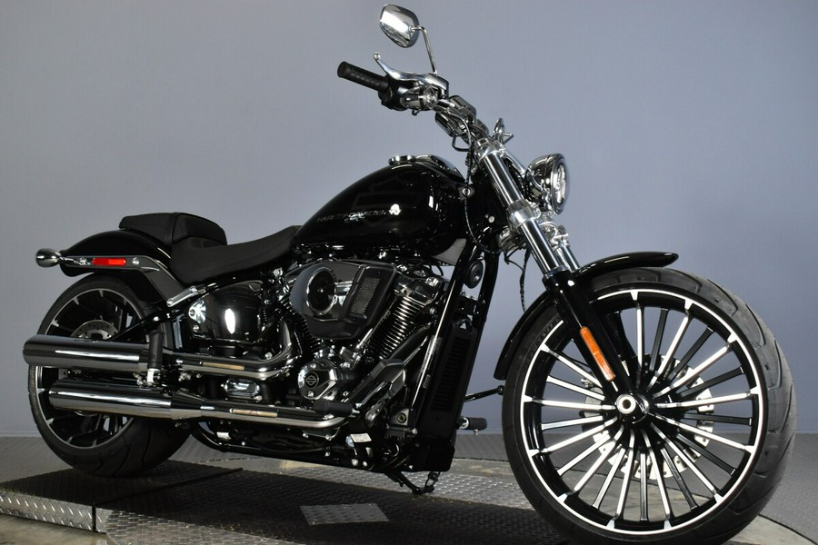 2025 Harley-Davidson Breakout
