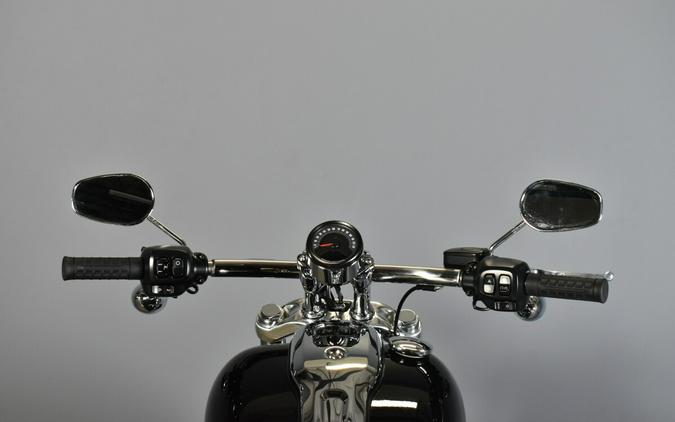 2025 Harley-Davidson Breakout