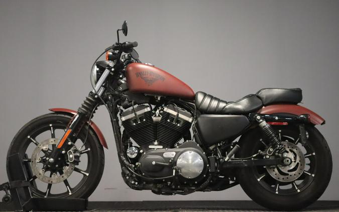 2017 Harley-Davidson Iron 883 Red Iron Denim