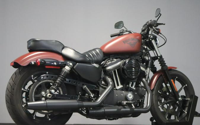 2017 Harley-Davidson Iron 883 Red Iron Denim