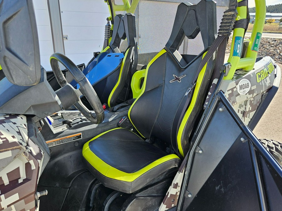 2015 Can-Am Maverick™ X® mr DPS™ 1000R