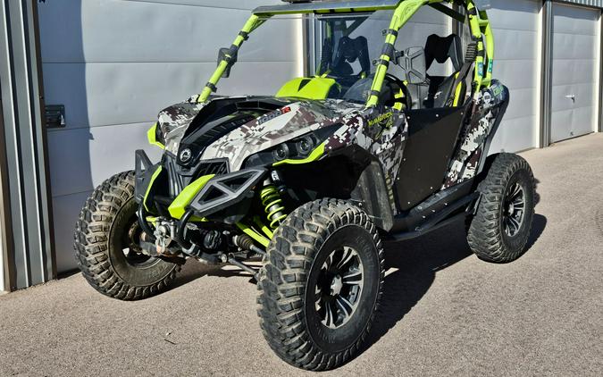 2015 Can-Am Maverick™ X® mr DPS™ 1000R