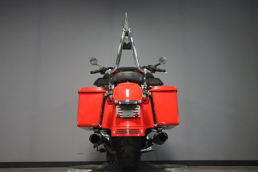 2010 Harley-Davidson Road Glide Custom Scarlet Red