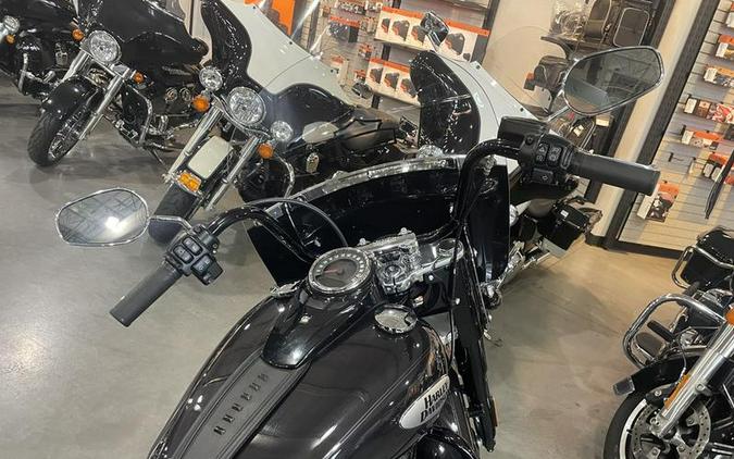 2021 Harley-Davidson® FLHCS - Heritage Classic 114