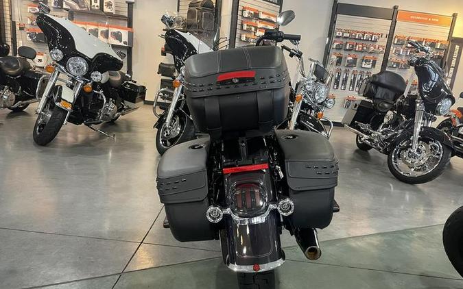 2021 Harley-Davidson® FLHCS - Heritage Classic 114