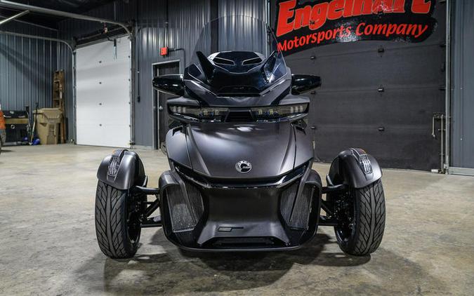 2024 Can-Am® Spyder RT Limited Dark Wheels