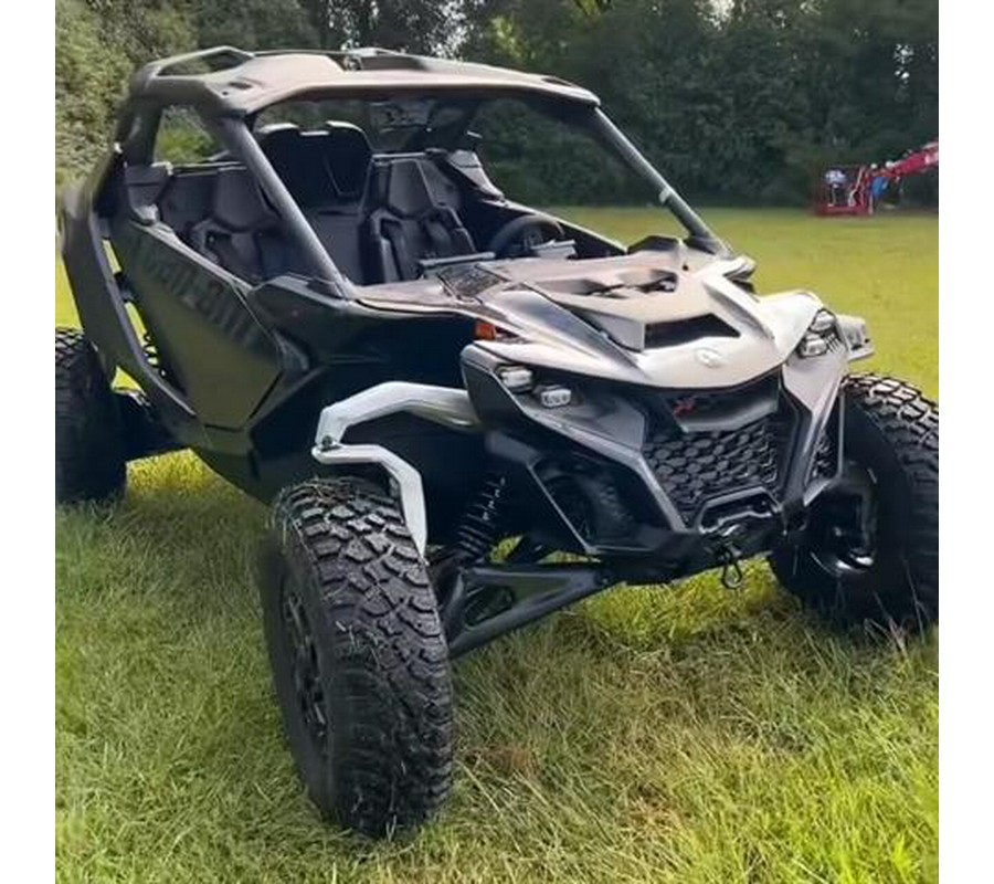 2025 Can-Am Maverick R X RS