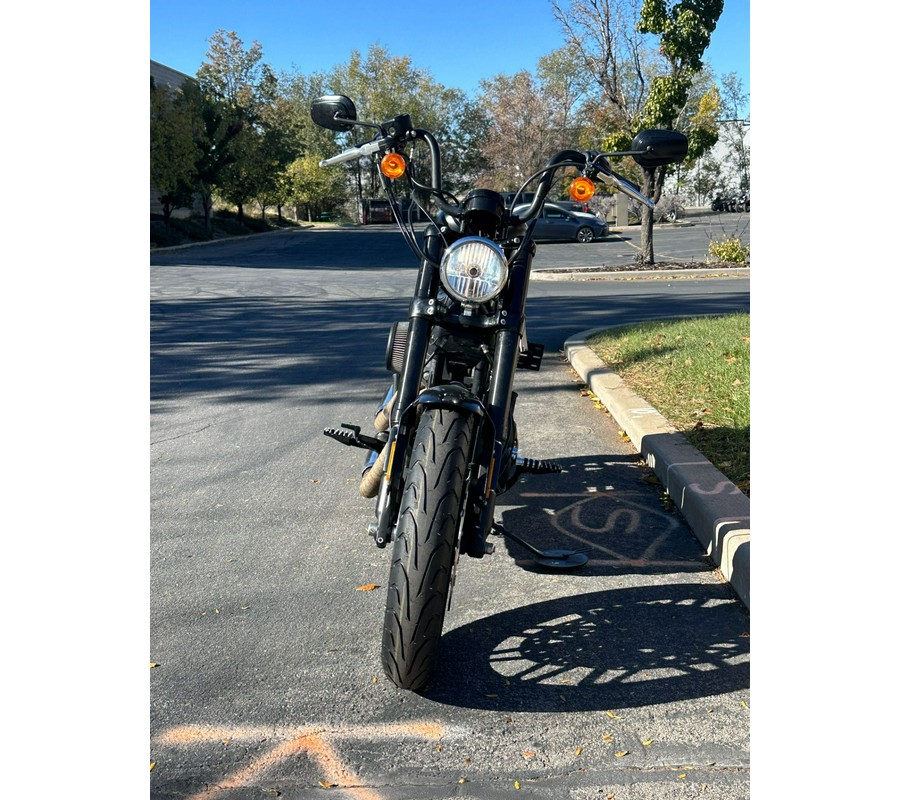 2016 Harley-Davidson Roadster™