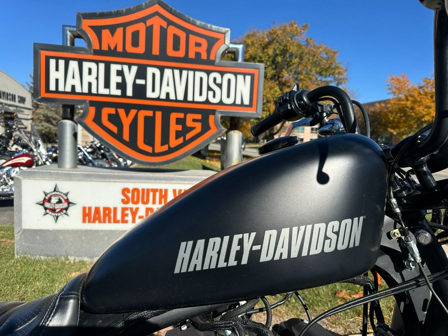 2016 Harley-Davidson Roadster™