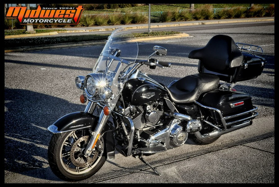2015 Harley-Davidson® ROAD KING