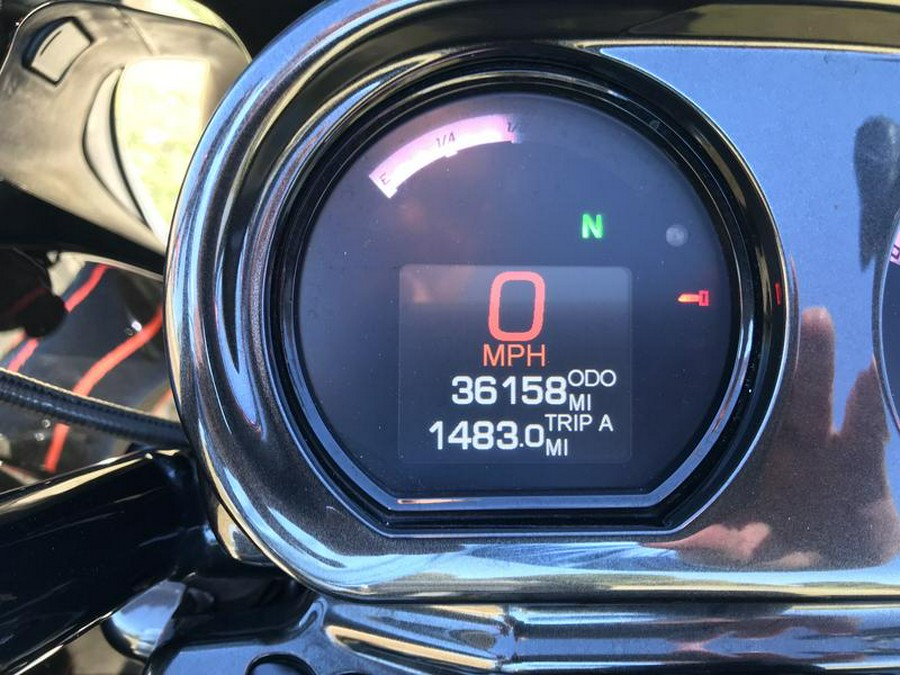 2018 Harley-Davidson® FLTRXSE - CVO™ Road Glide®