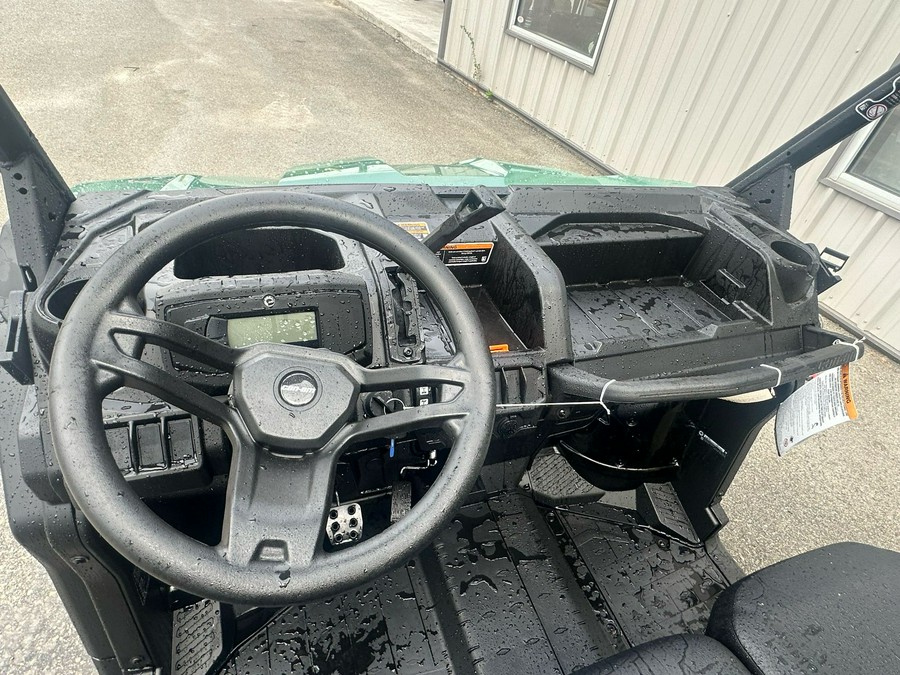 2026 Can-Am Defender HD7