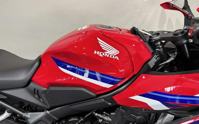 2026 Honda CBR650R E-Clutch