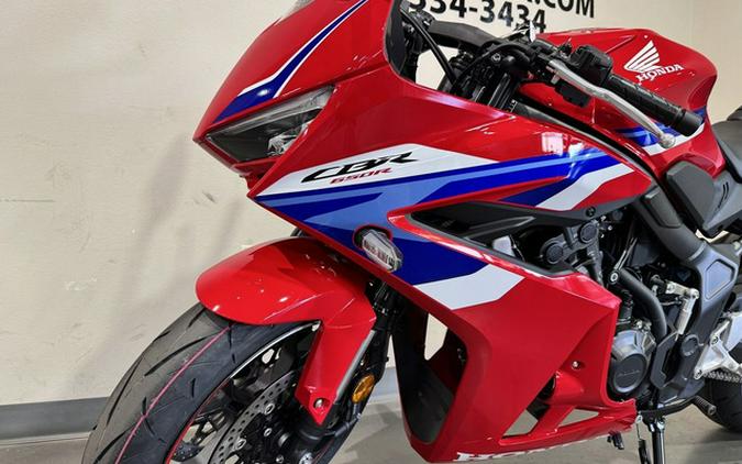 2026 Honda CBR650R E-Clutch