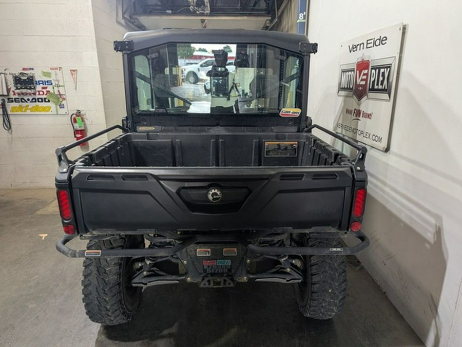 2023 Can-Am Defender Limited HD10