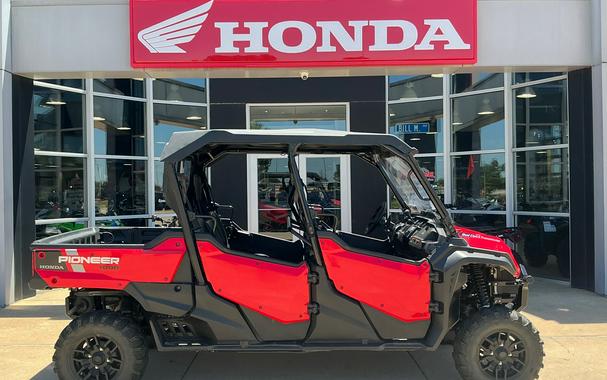2023 Honda Pioneer 1000-6 Crew Deluxe