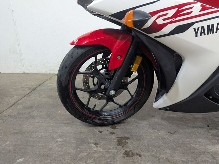 2015 Yamaha YZF R3