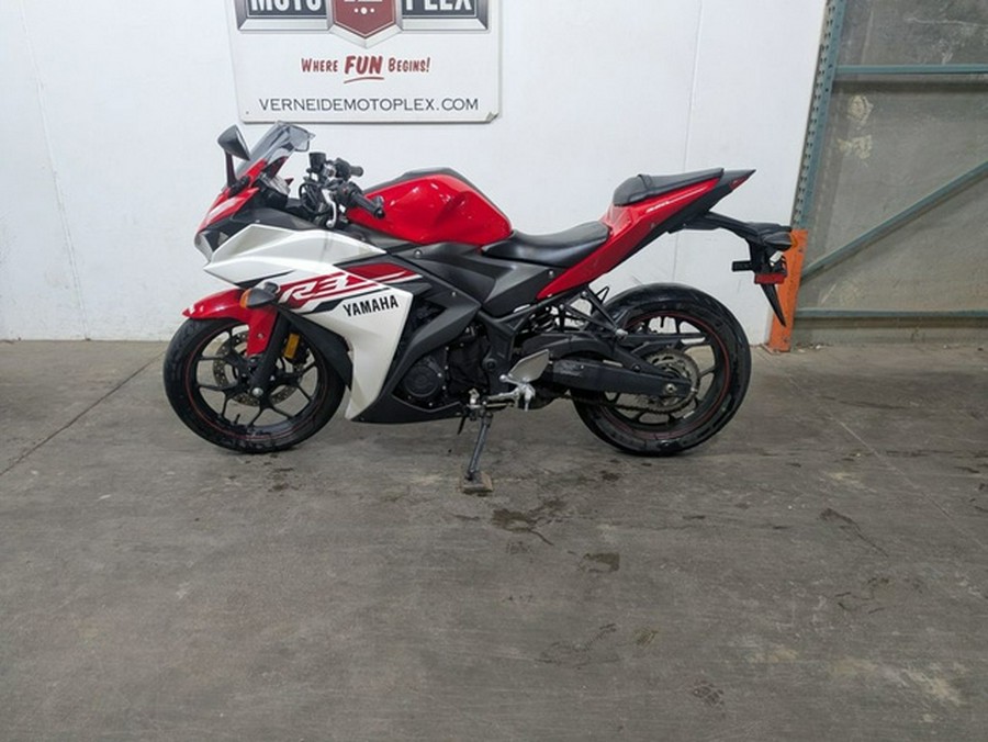 2015 Yamaha YZF R3