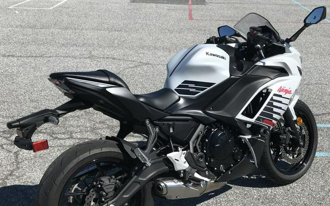 2026 Kawasaki Ninja® 650 ABS