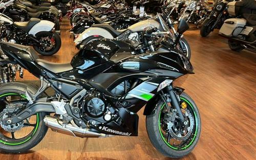 2019 Kawasaki Ninja® 650 ABS Metallic Spark Black