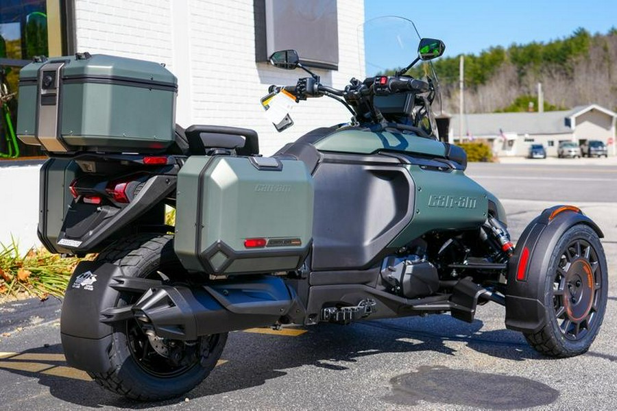 2025 Can-Am® Canyon Redrock