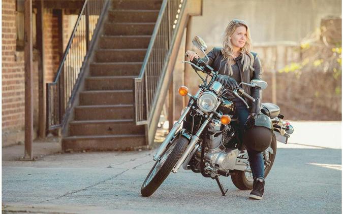 2023 Yamaha V STAR 250 - New Demo Model: No freight, no prep!