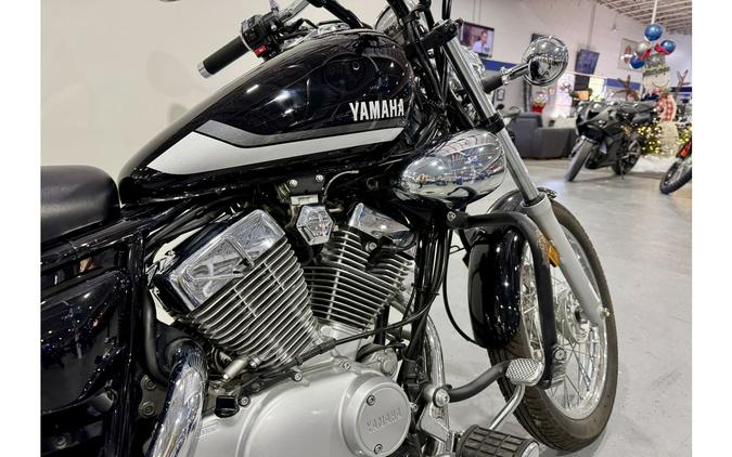 2023 Yamaha V STAR 250 - New Demo Model: No freight, no prep!