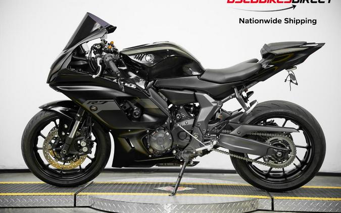 2025 Yamaha YZF-R7 - $10,999.00