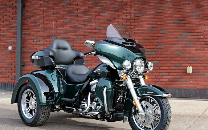 2024 Harley-Davidson® FLHTCUTG - Tri Glide® Ultra