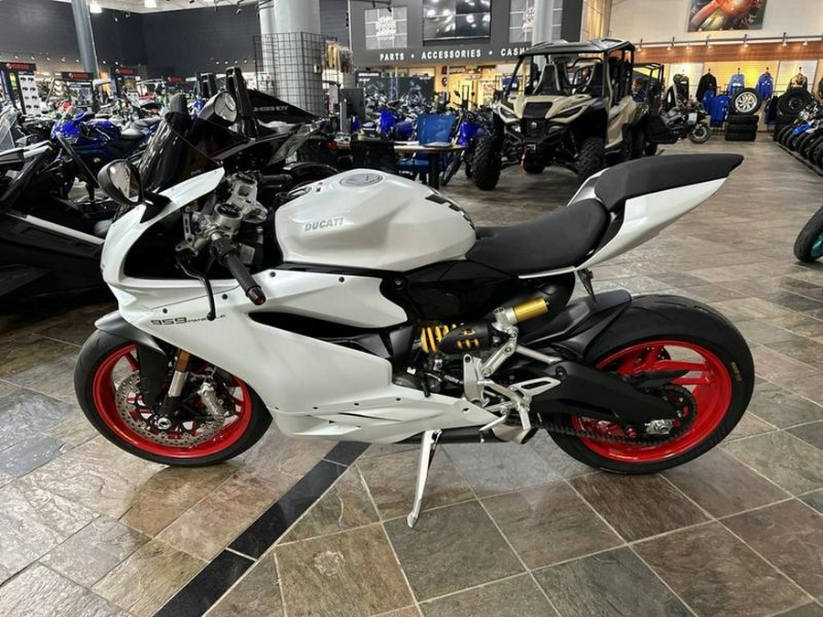 2019 Ducati 959 Panigale Arctic White Silk