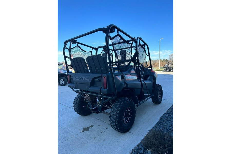 2018 Honda Pioneer 700-4 Deluxe